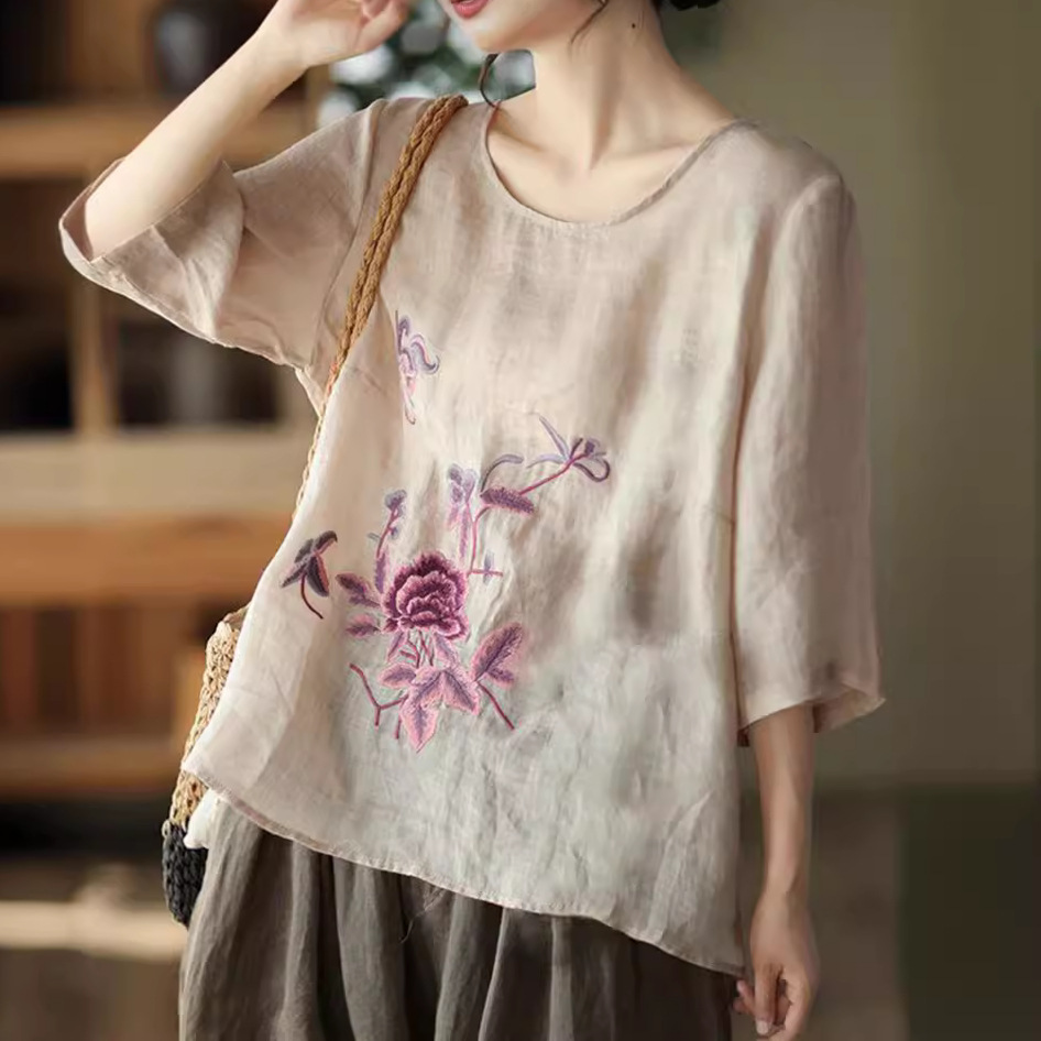 Ethnic Fashion For Ladies - Plus Size Women's Summer Retro Blouse
