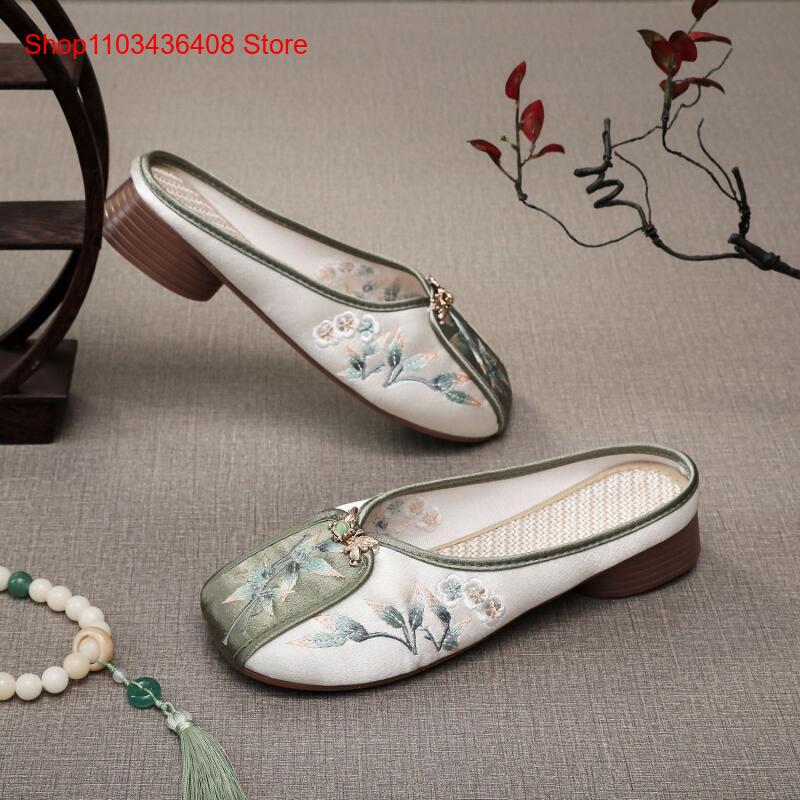 New Embroidered Slippers for H - огляд і ціна Ethnic Fashion In