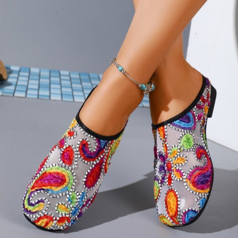 Retro Style Ethnic Embroidery  - огляд і ціна Ethnic Fashion For Ladies
