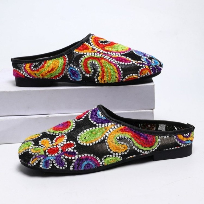 Retro Style Ethnic Embroidery  - огляд і ціна Ethnic Fashion For Ladies